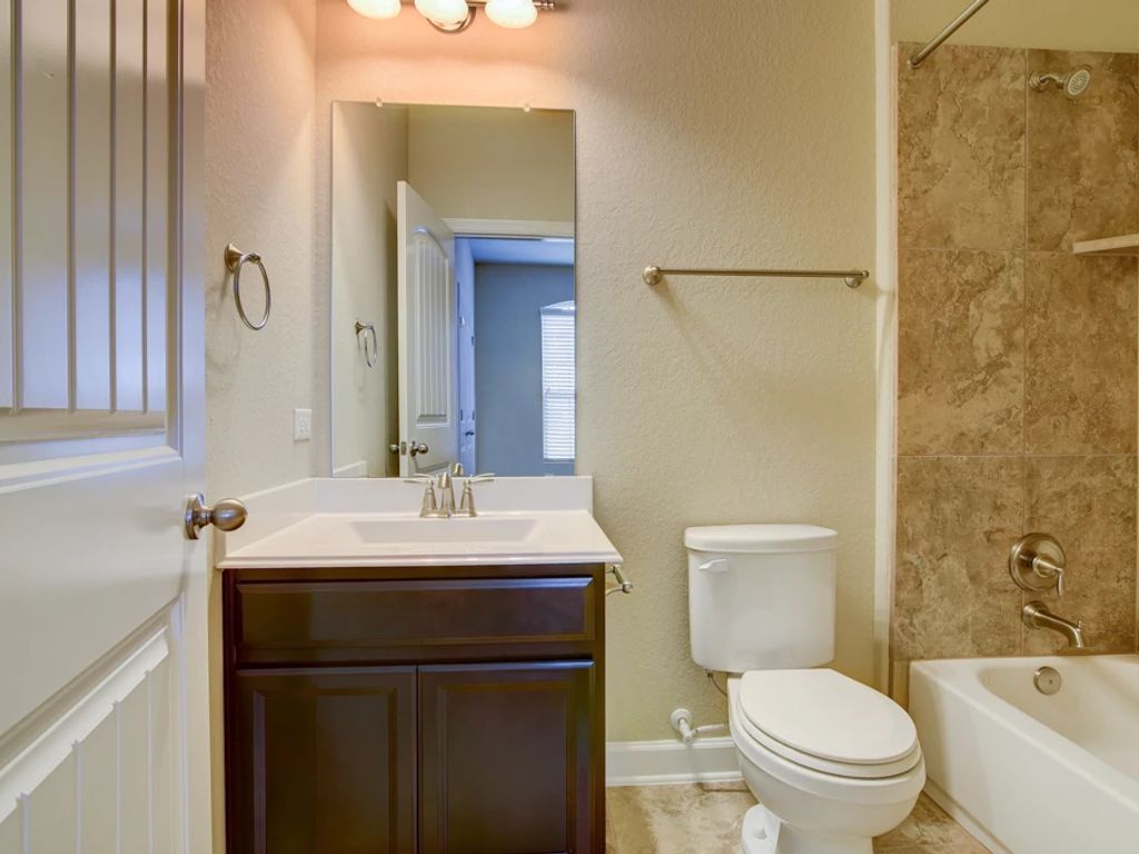 Saddlebrook Ranch - Trinity Interior Image 18