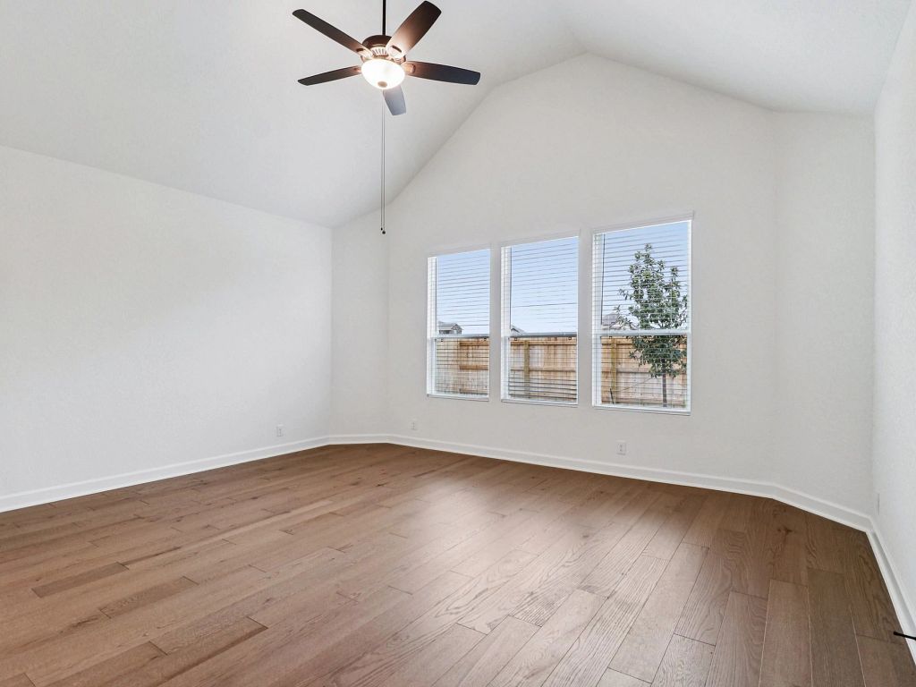 Saddlebrook Ranch - San Saba  Interior Image 8
