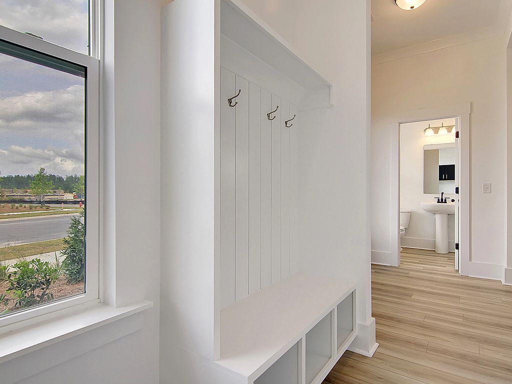 Midtown at Nexton - Newington Interior Image 4