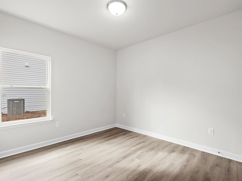 Watson Hill - Madison Interior Image 14