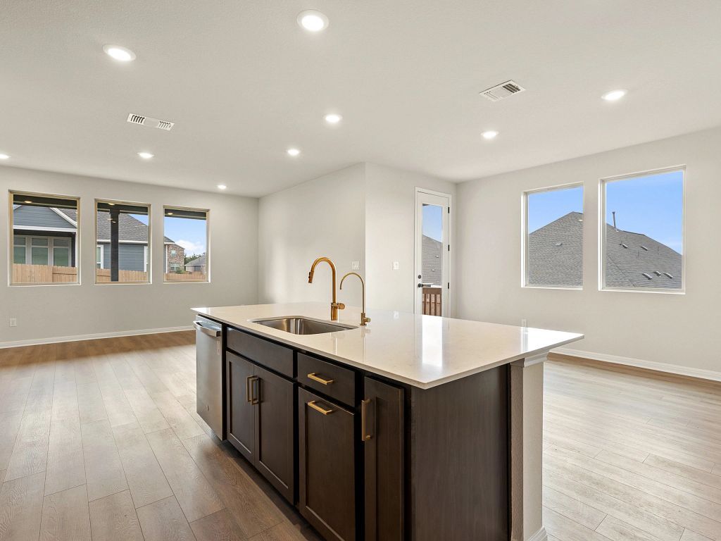 The Colony - Texoma Interior Image 14