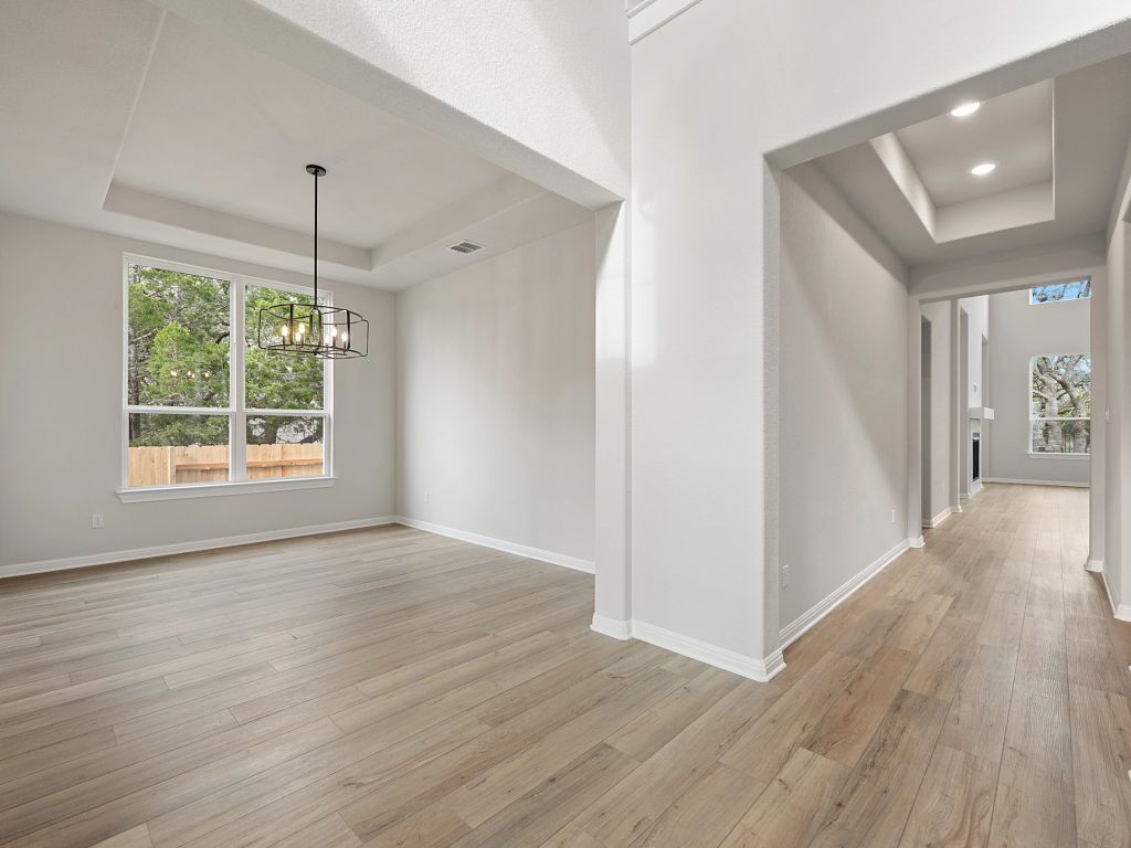 Provence - Lexington Interior Image 3