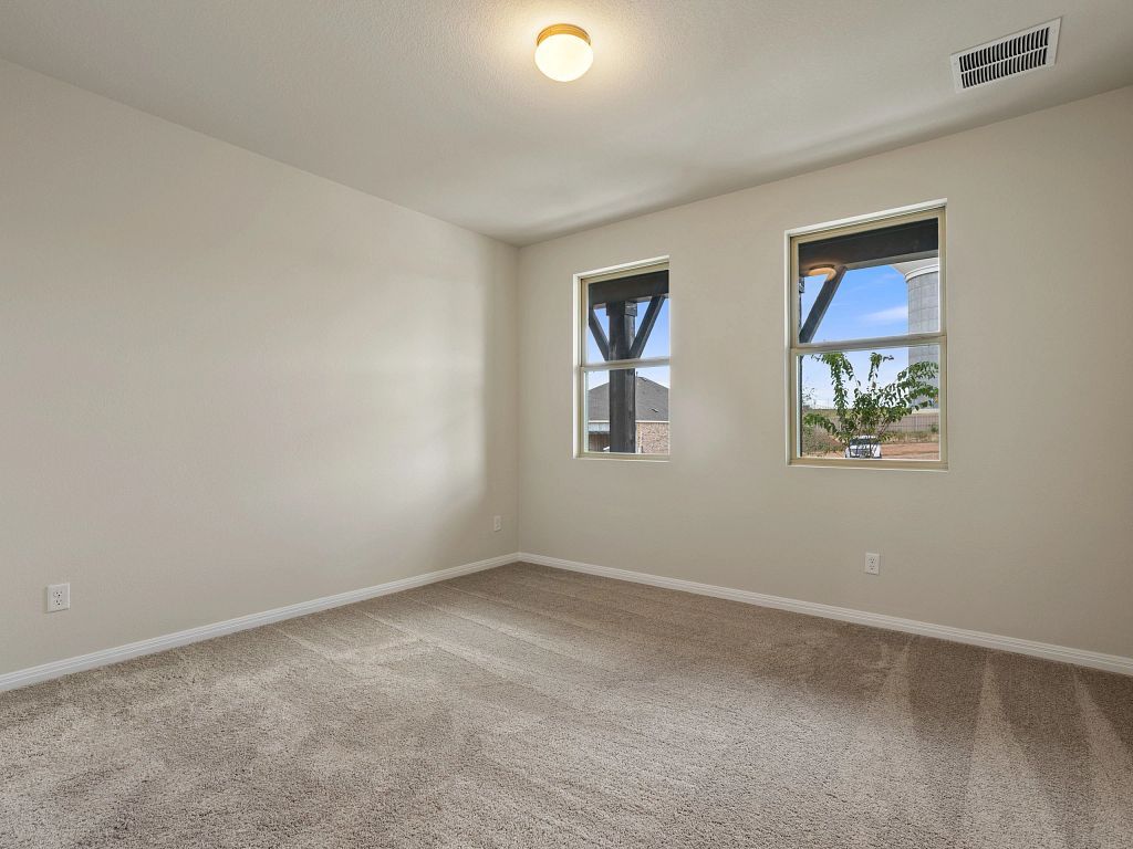 The Colony - Texoma Interior Image 16