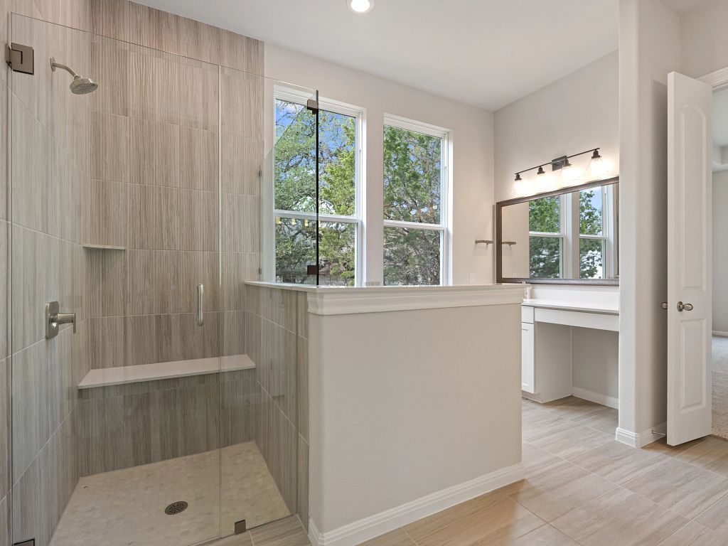 Provence - Lexington Interior Image 8