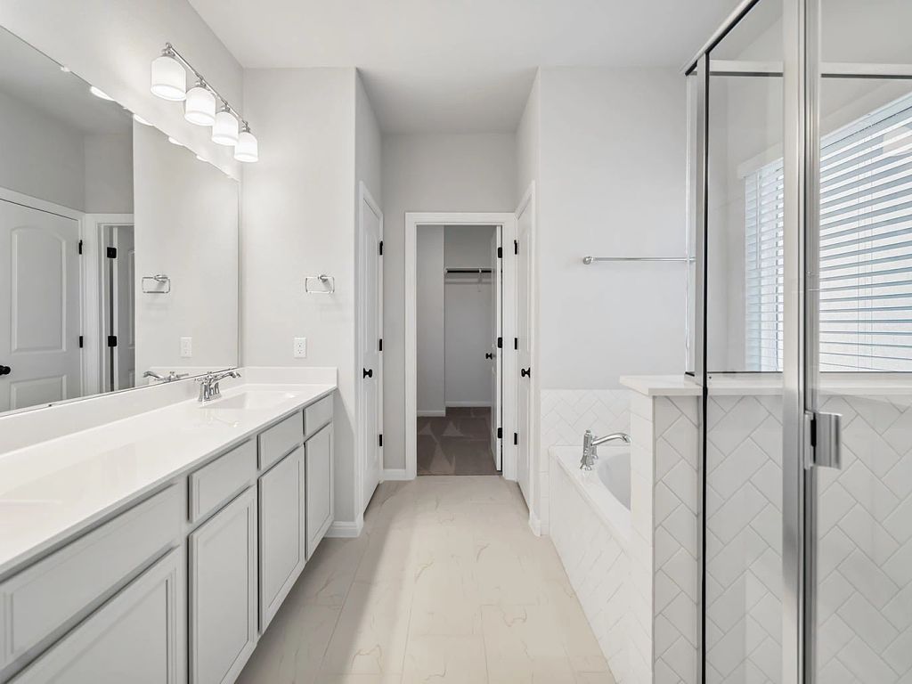 The Trails at Carmel - Granbury Interior Image 45