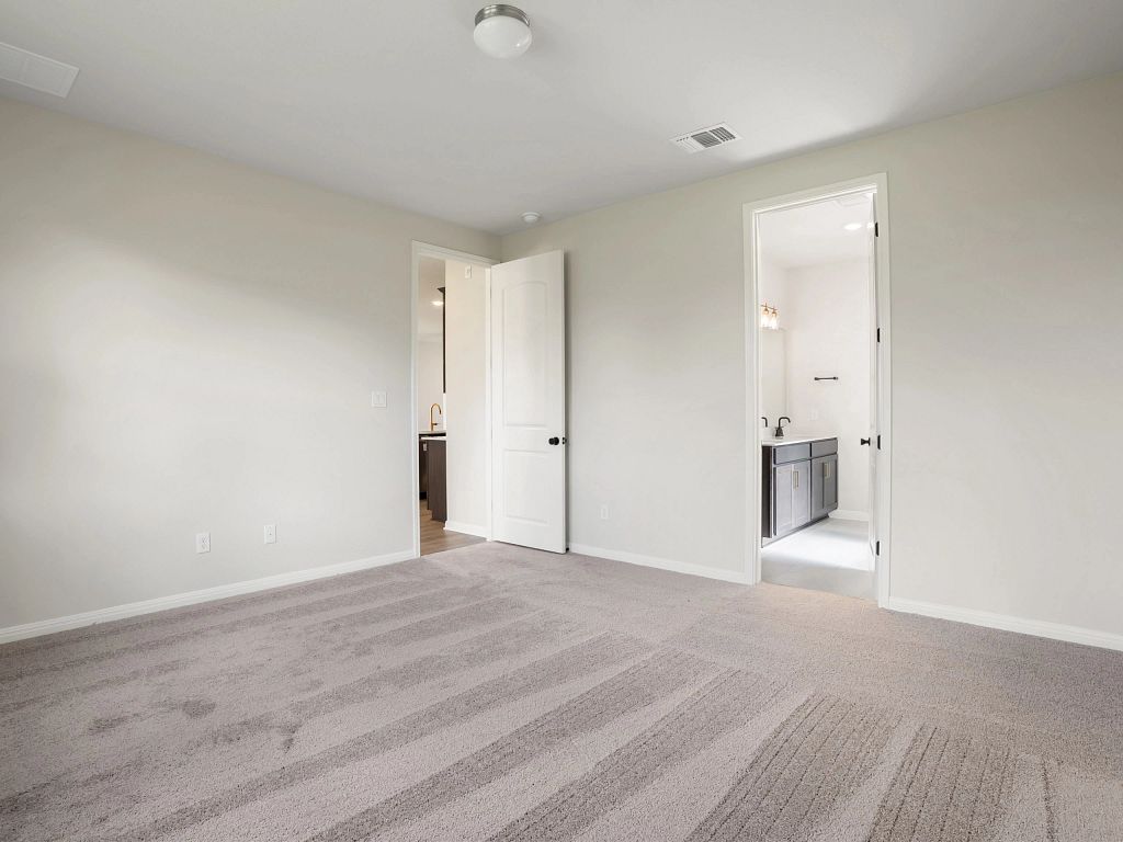 The Colony - Texoma Interior Image 24