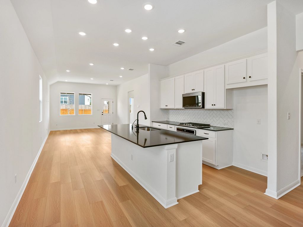 Cannon Ranch - Buchanan Interior Image 14
