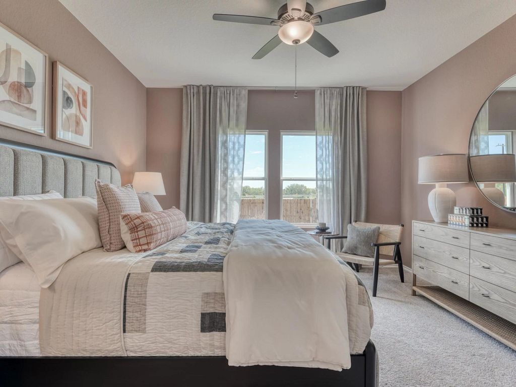 Hennersby Hollow - Granbury Interior Image 8