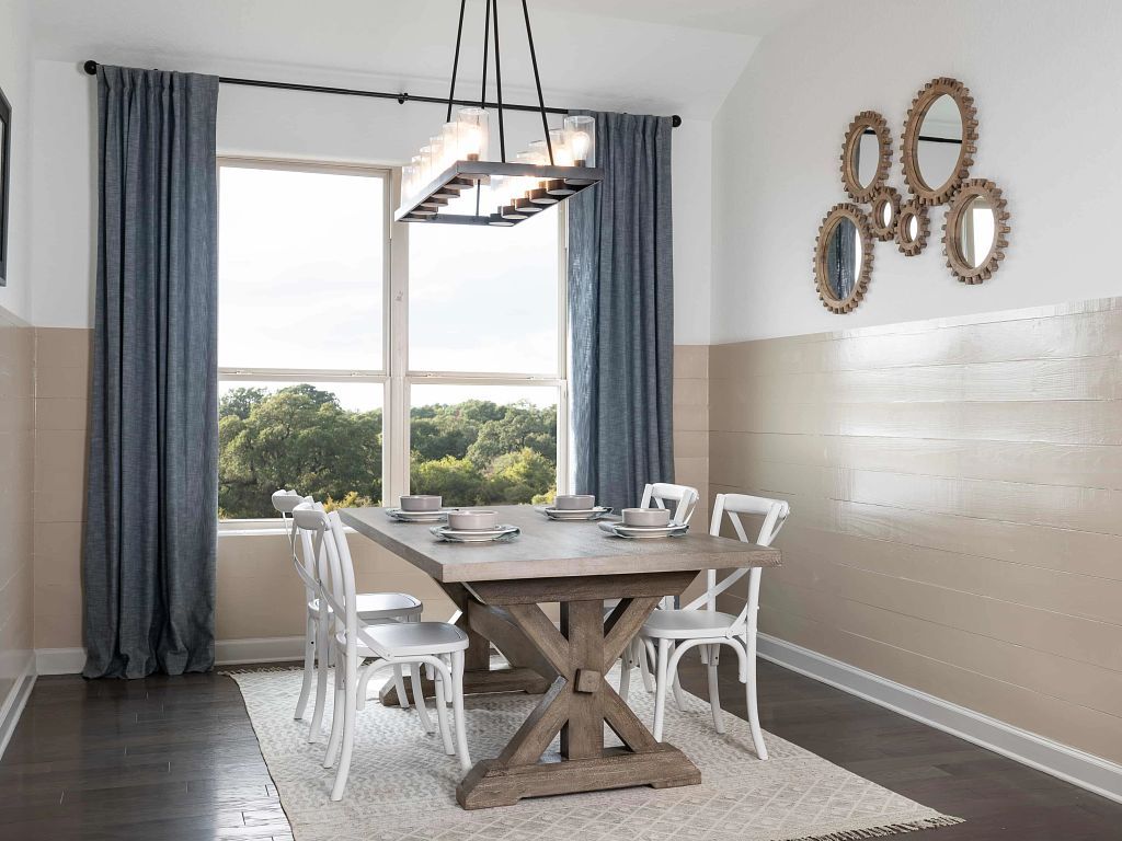 Saddlebrook Ranch - Blanco Interior Image 2