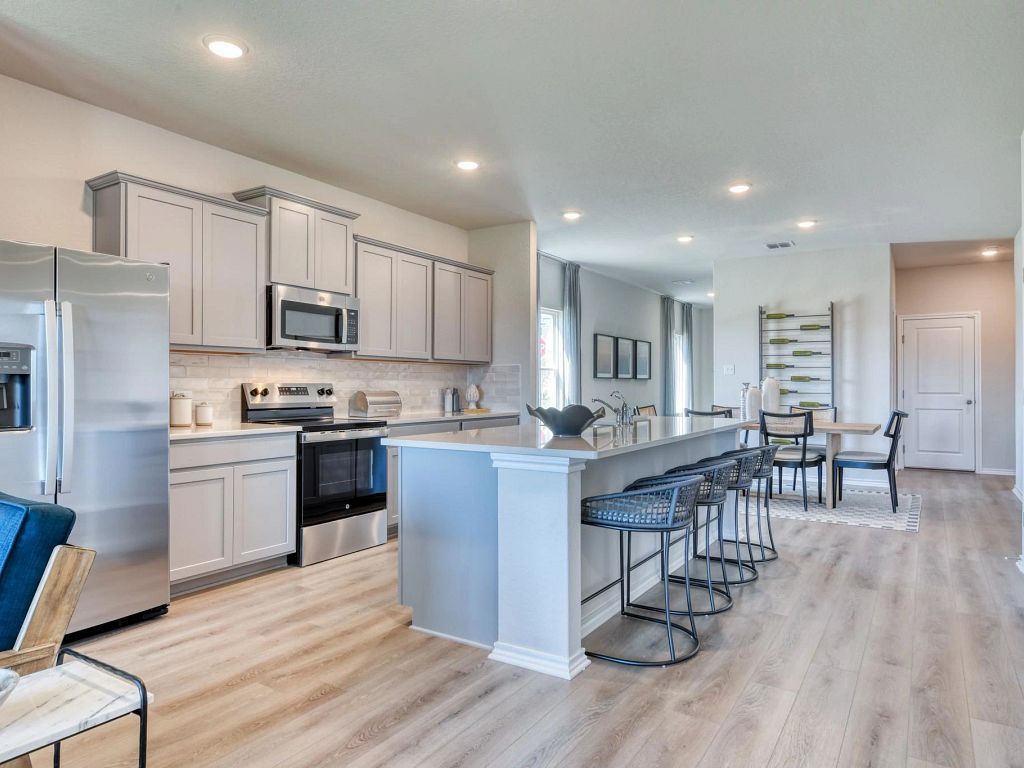Hennersby Hollow - Granbury Interior Image 13