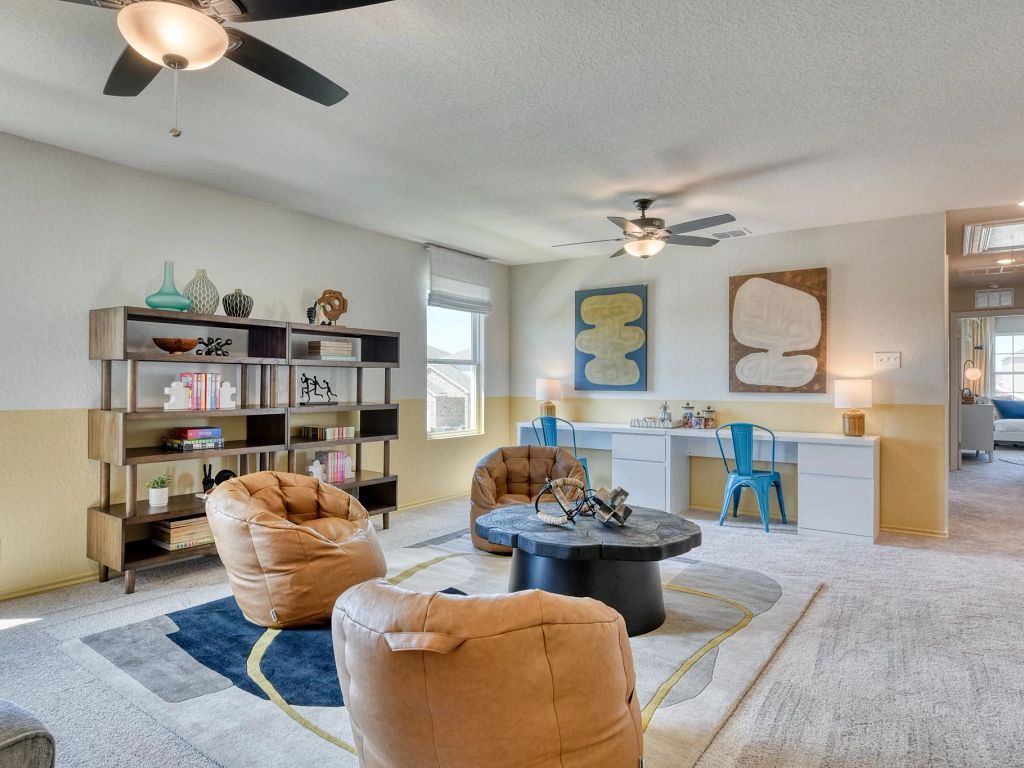 Hennersby Hollow - Granbury Interior Image 17