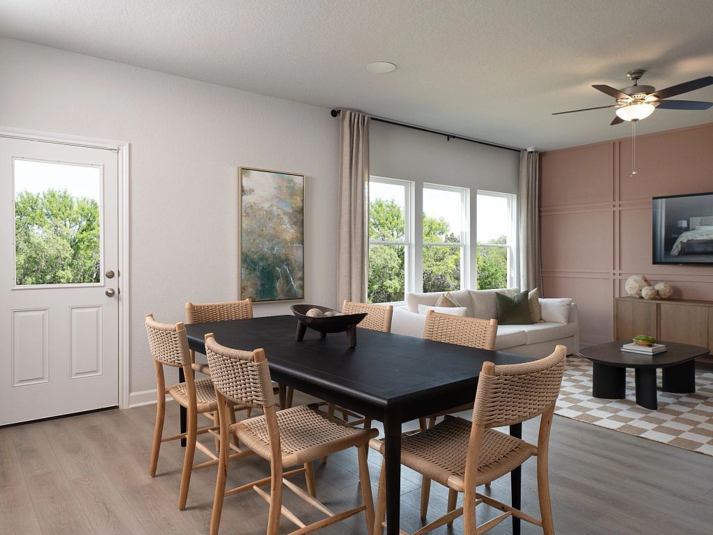 Saddlebrook Ranch - Wyatt Interior Image 6