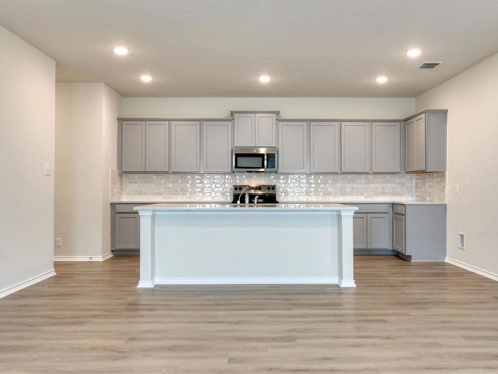 Hennersby Hollow - McKinney Interior Image 5