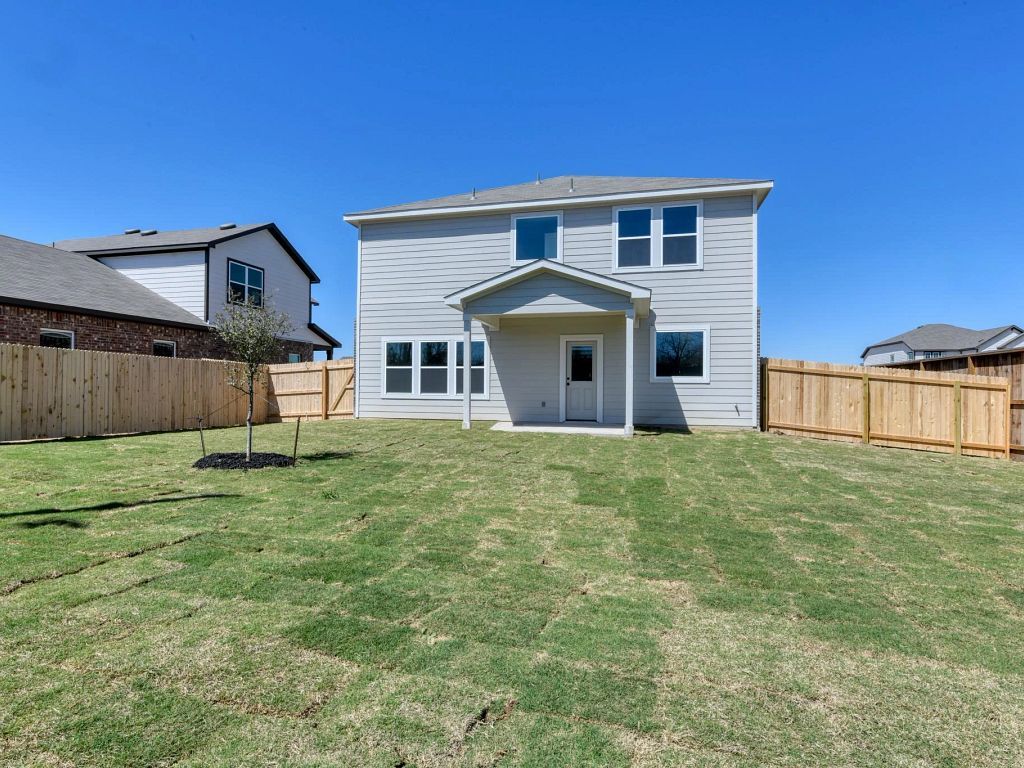 The Wilder - Colton Interior Image 11