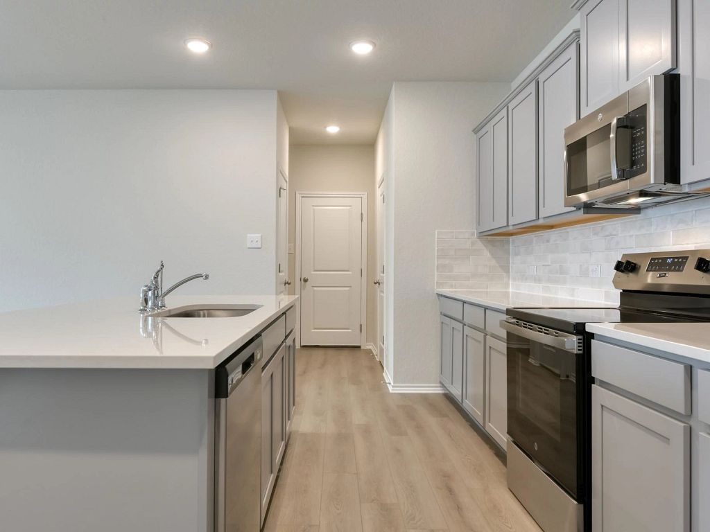 Hennersby Hollow - McKinney Interior Image 7