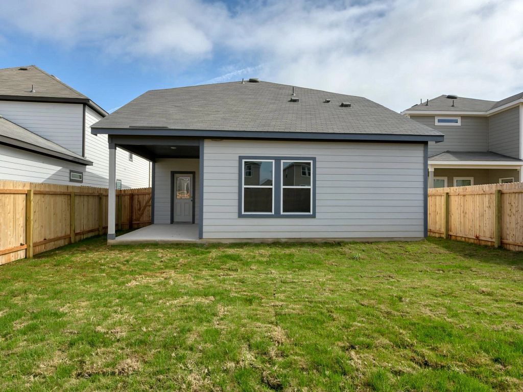 Hennersby Hollow - McKinney Interior Image 20