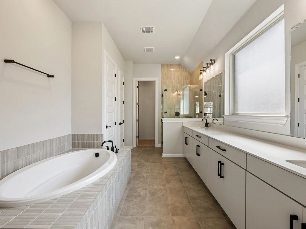 The Trails at Carmel - Maxwell Interior Image 41