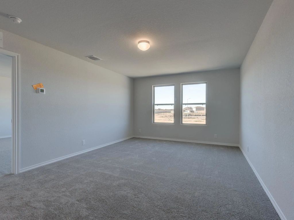 Hennersby Hollow - Dunlap Interior Image 8