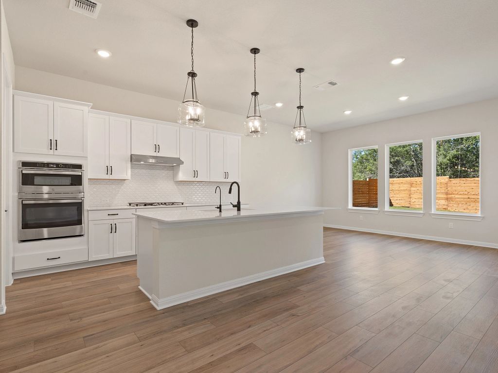 La Cima - Amber Interior Image 17