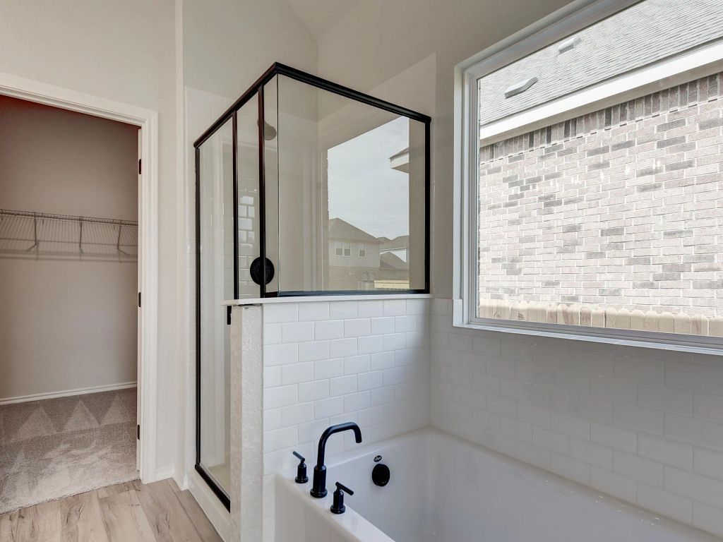 Arcadia Ridge - Sage Interior Image 13