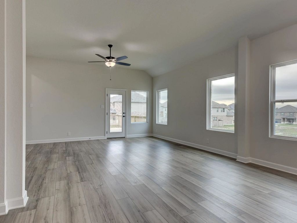 Arcadia Ridge - Sycamore Interior Image 8