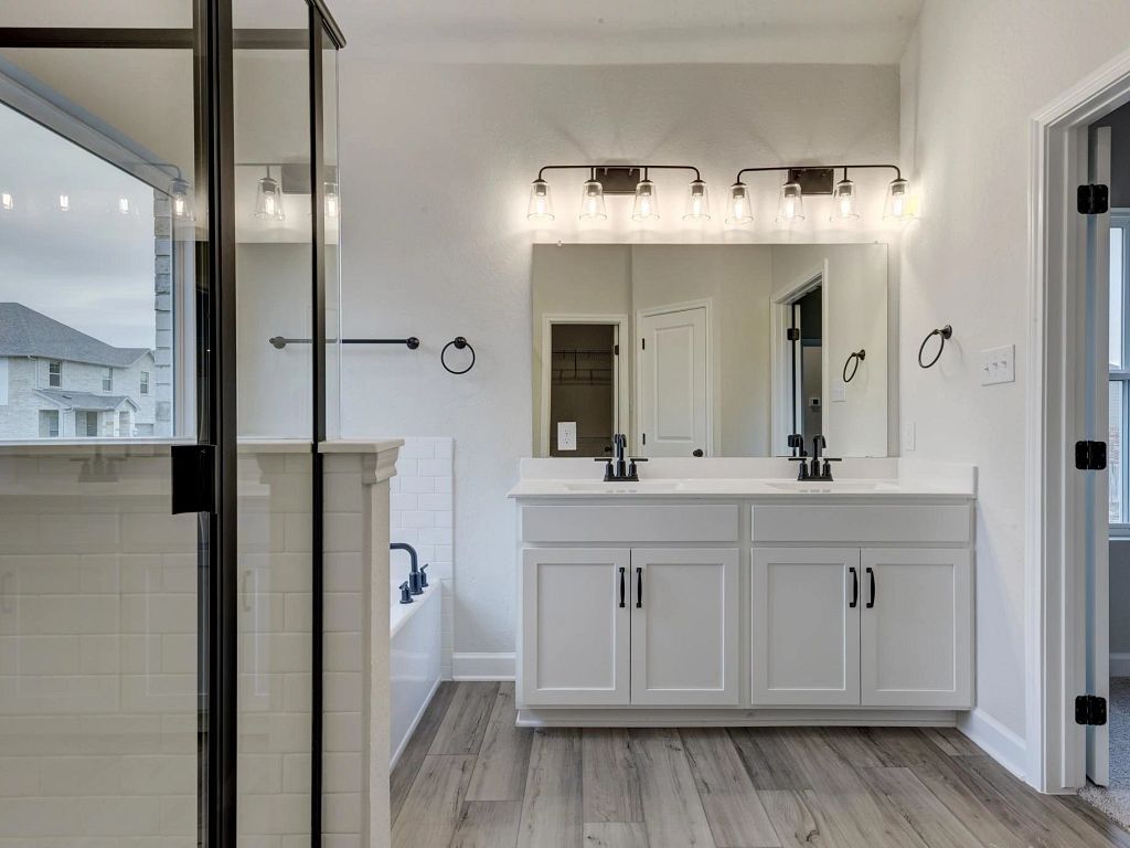 Arcadia Ridge - Sycamore Interior Image 14