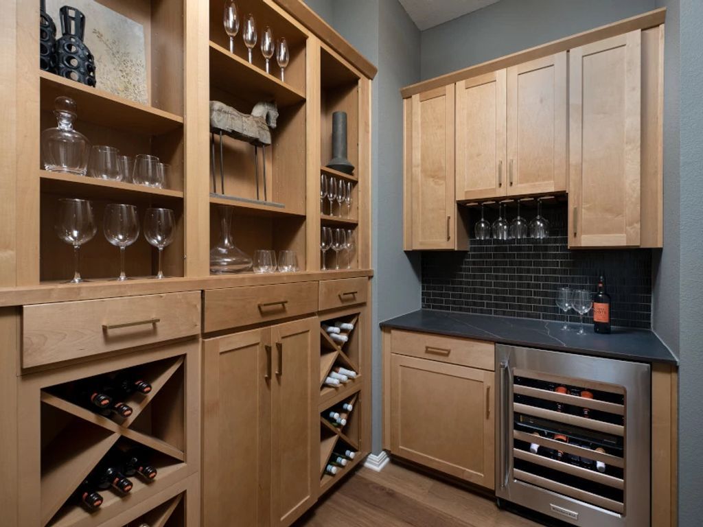 La Cima - Avalon Interior Image 10