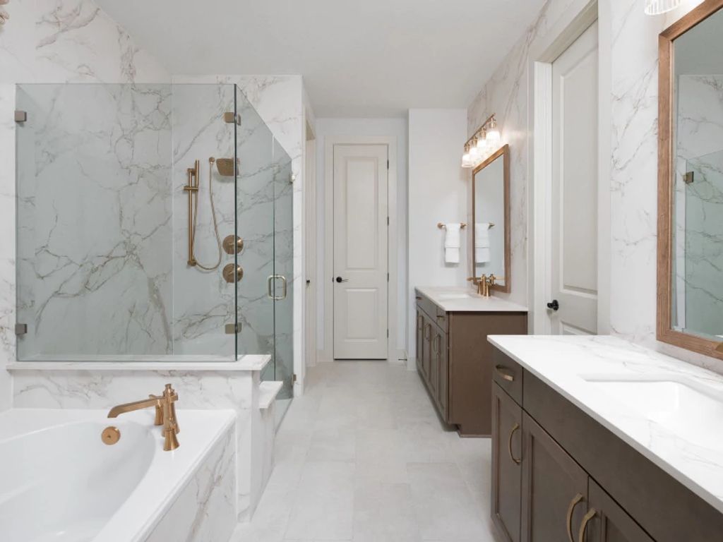 The Trails at Carmel - Westlake Interior Image 9