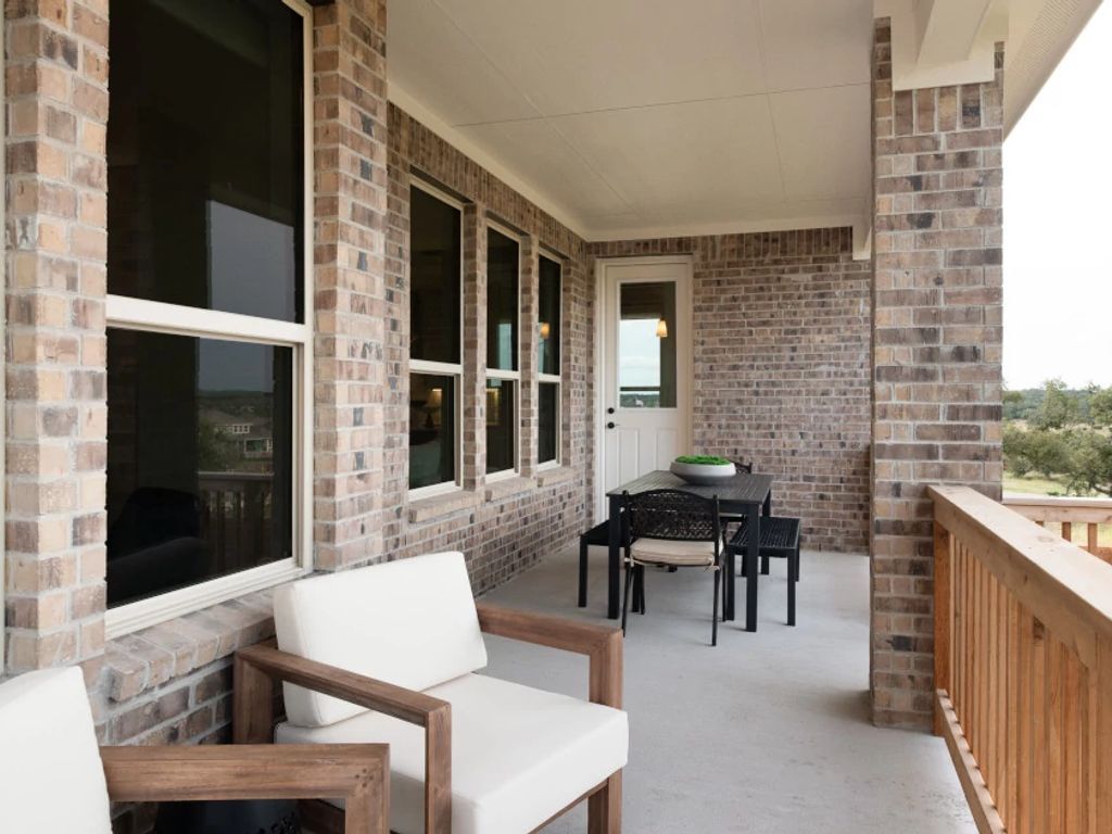 The Trails at Carmel - Westlake Interior Image 17