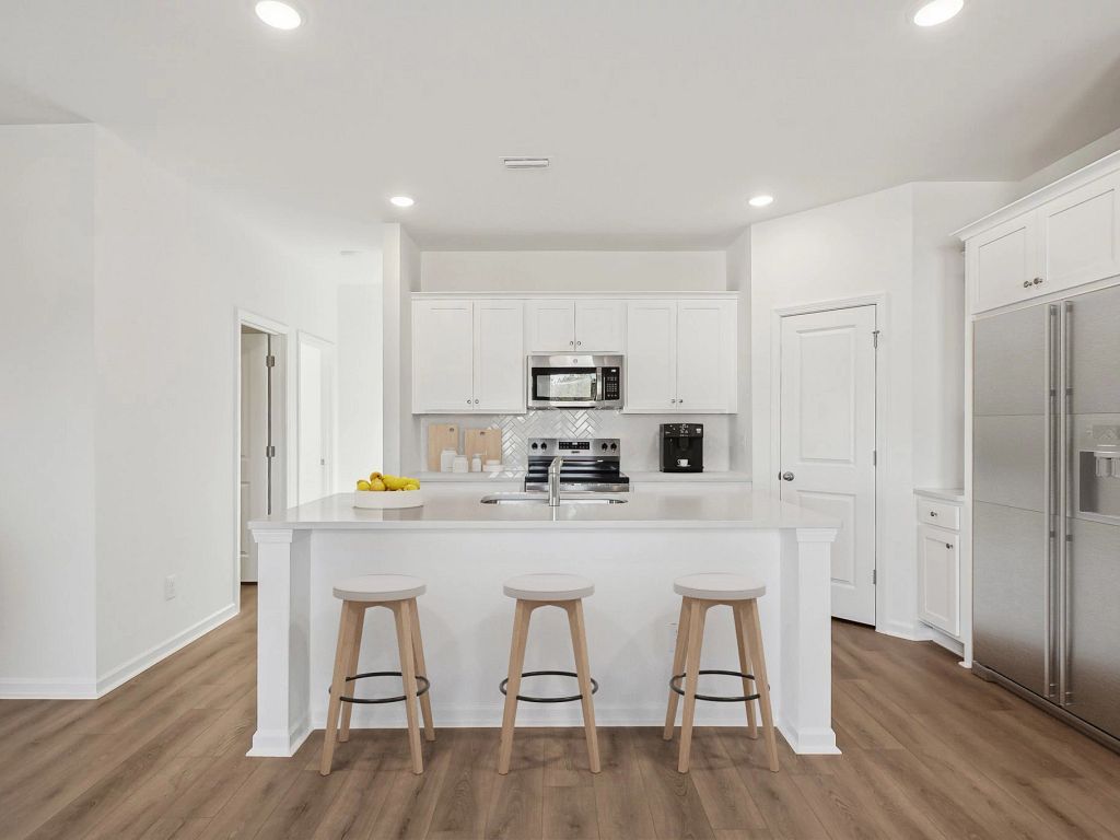 Middleton Farms - Timber Interior Image 8