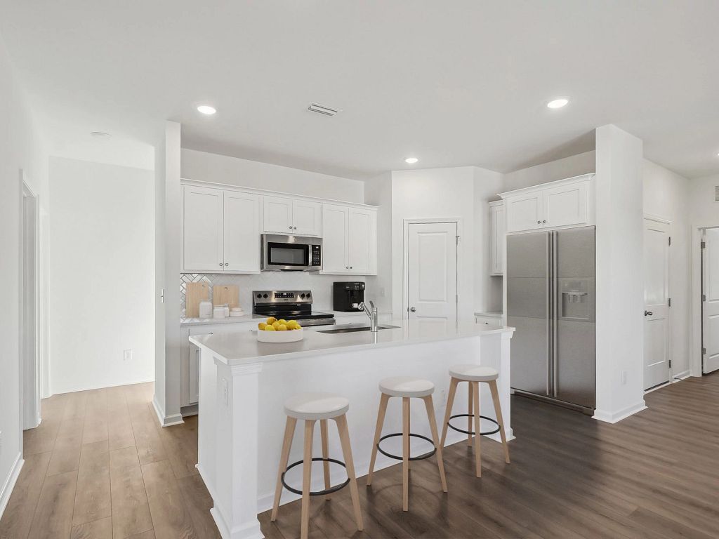 Middleton Farms - Timber Interior Image 9