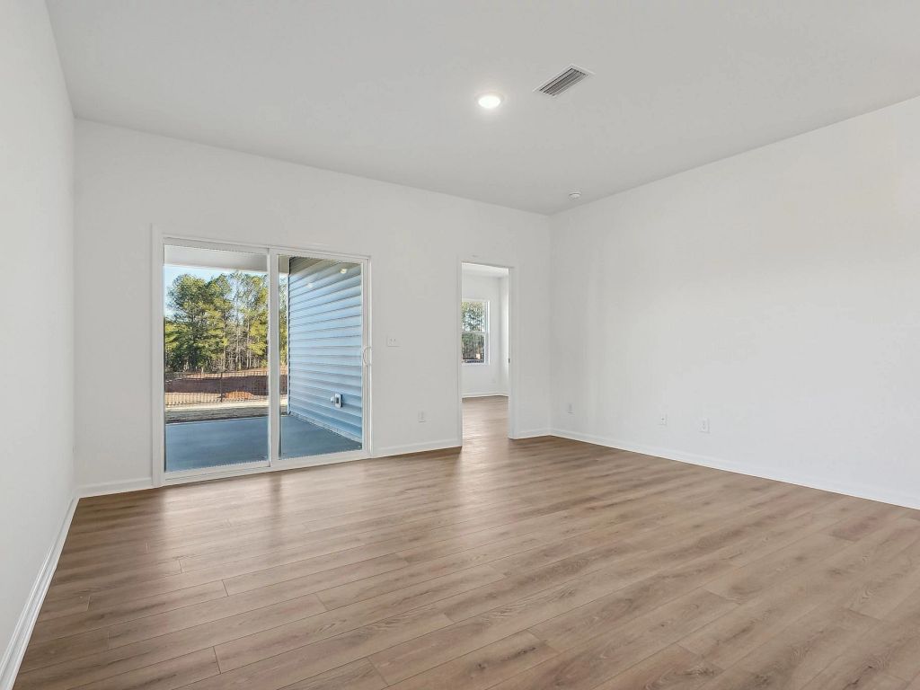 Middleton Farms - Timber Interior Image 18