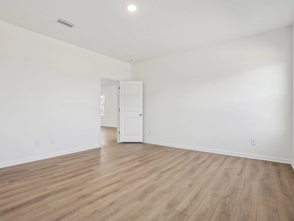 Middleton Farms - Timber Interior Image 24