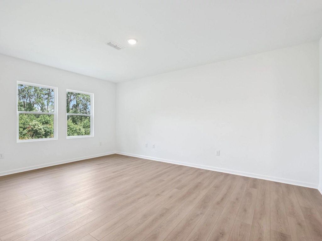 Middleton Farms - Meadow Interior Image 14