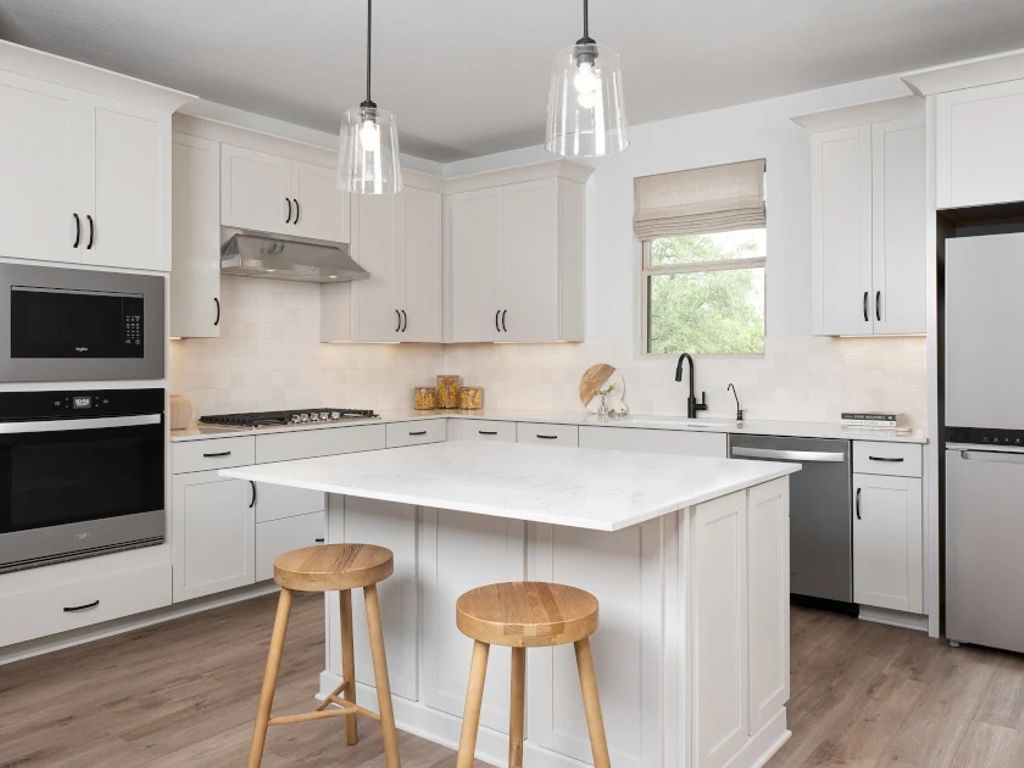 The Trails at Carmel - Canyon Interior Image 3