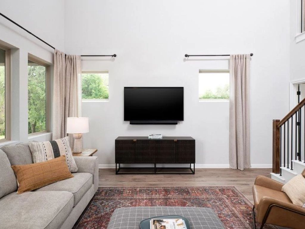 The Trails at Carmel - Canyon Interior Image 5