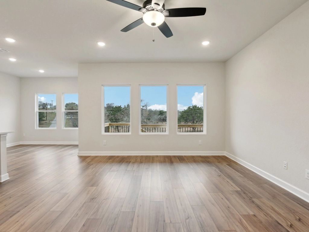 Hennersby Hollow - Makenzie Interior Image 14