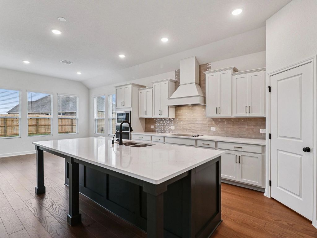 Saddlebrook Ranch - San Saba  Interior Image 5