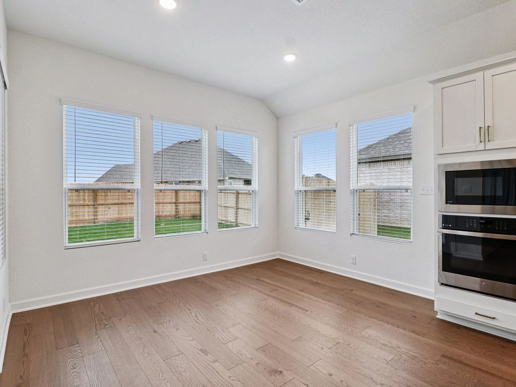 Saddlebrook Ranch - San Saba  Interior Image 7