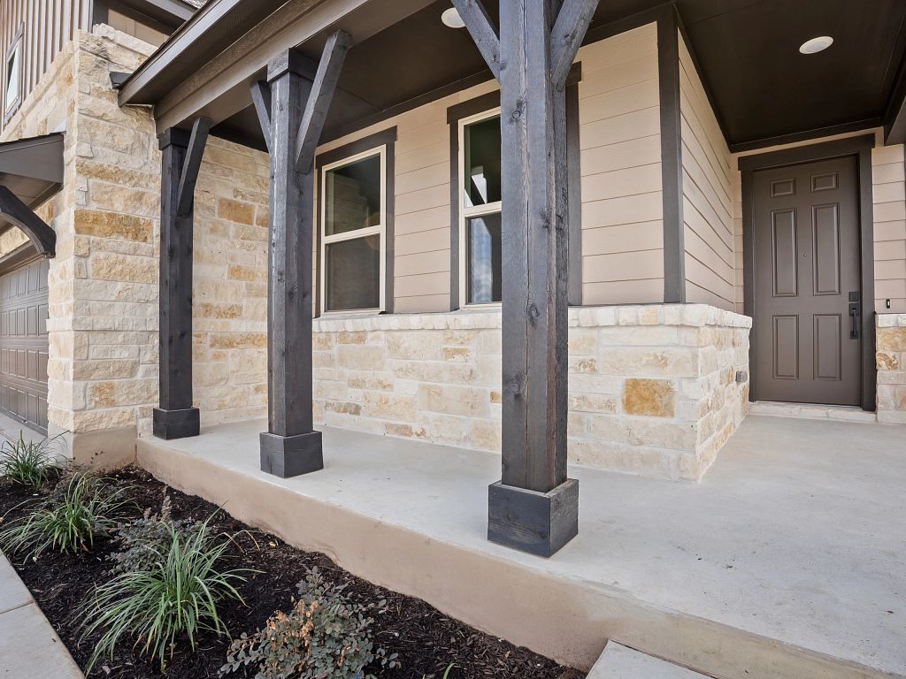 The Colony - Texoma Interior Image 4