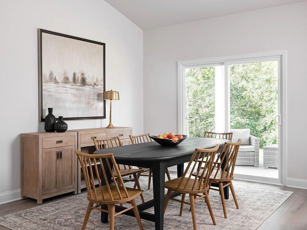 Cades Bluff - Brunswick Interior Image 2