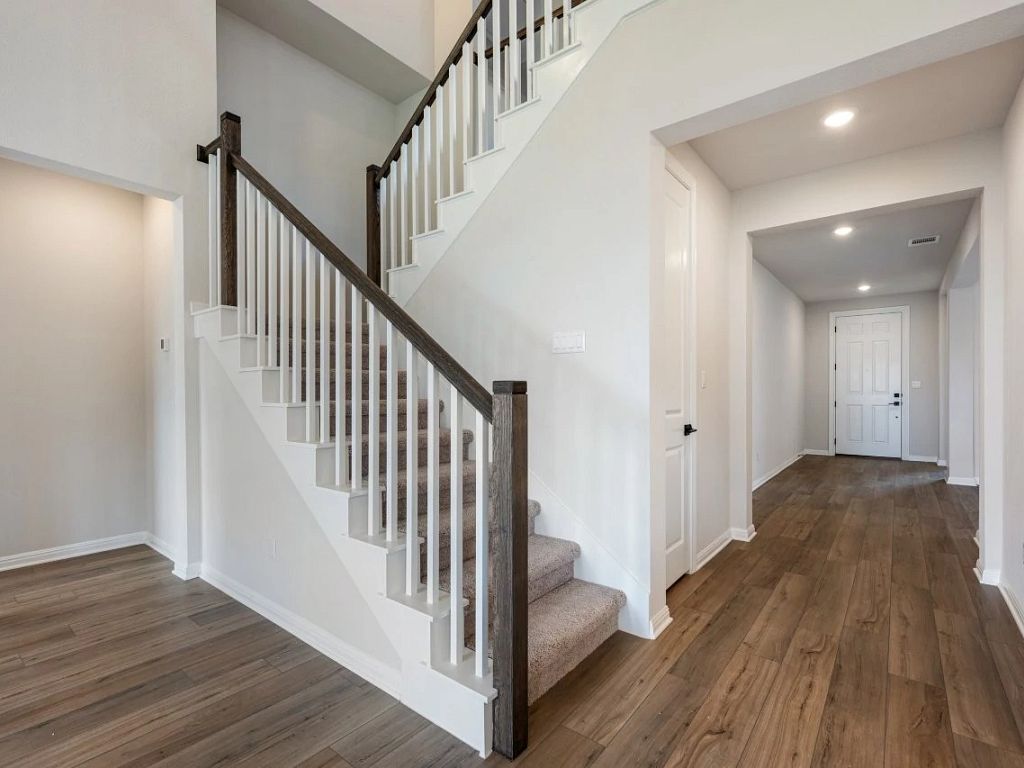 The Trails at Carmel - Thornton Interior Image 11