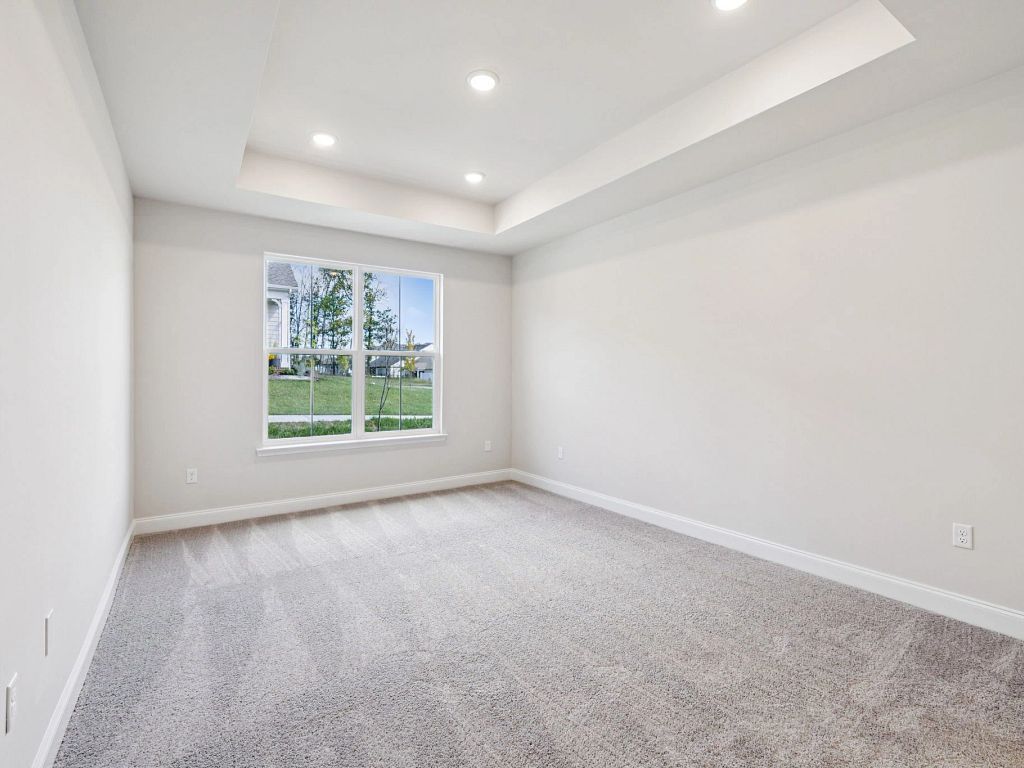 Stewart's Glen | 55+ Community - Hickory Interior Image 5