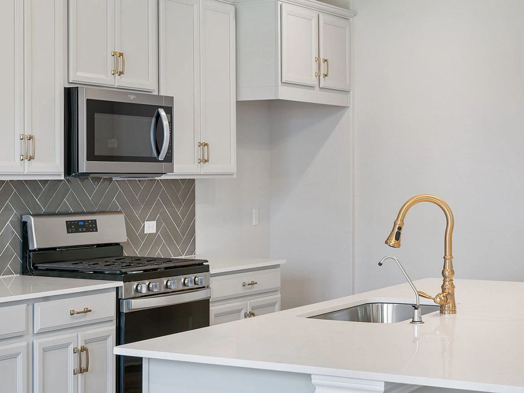 Cannon Ranch - Conroe Interior Image 5