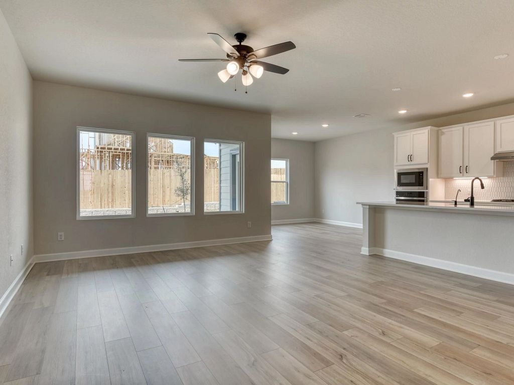 Saddlebrook Ranch - Kennedy Interior Image 7