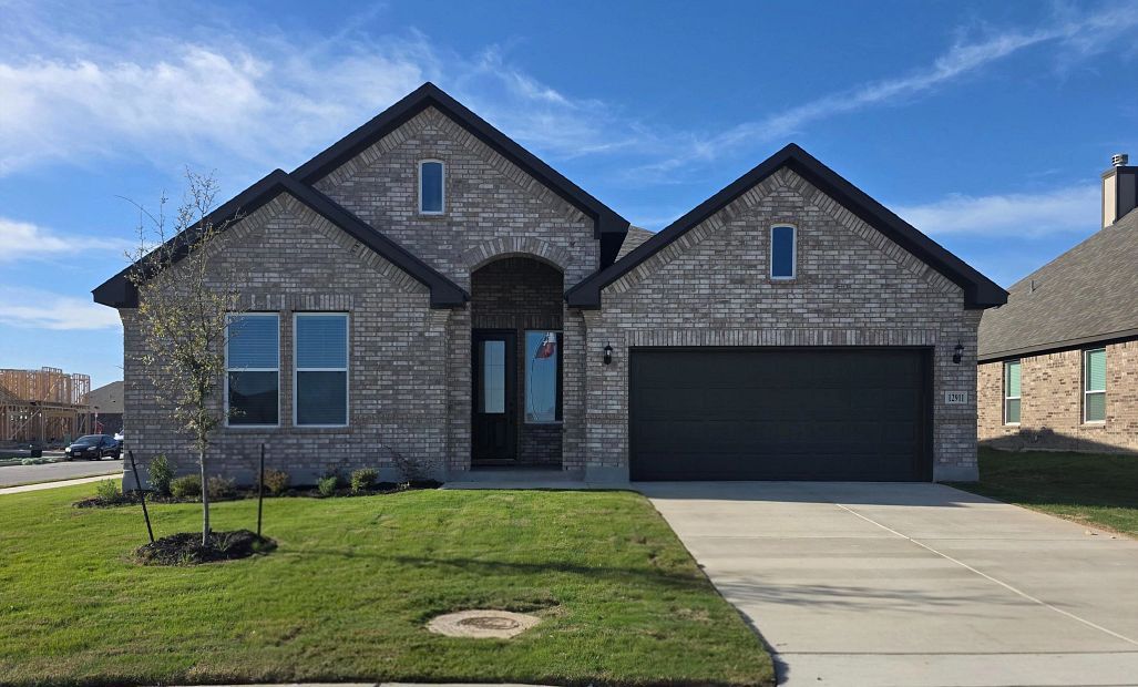 Kerrville - Saddlebrook Ranch: Schertz, Texas - Ashton Woods