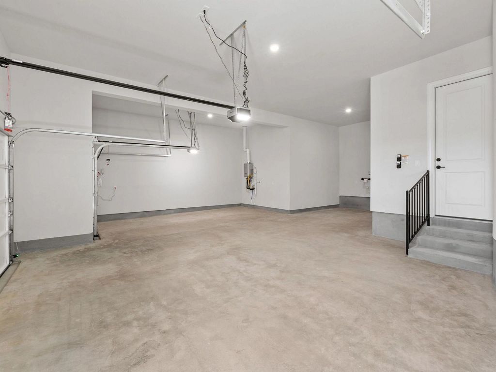 The Trails at Carmel - Ashlyn Interior Image 10