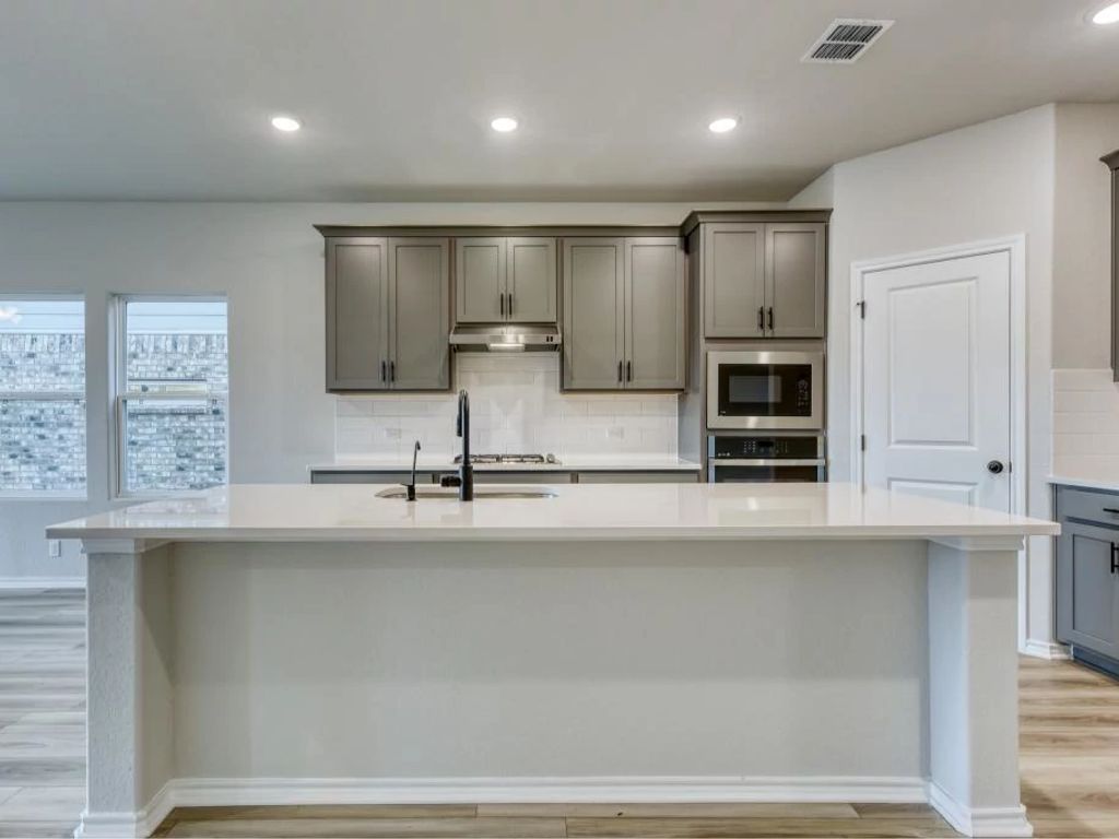 Arcadia Ridge - Yaupon Interior Image 6
