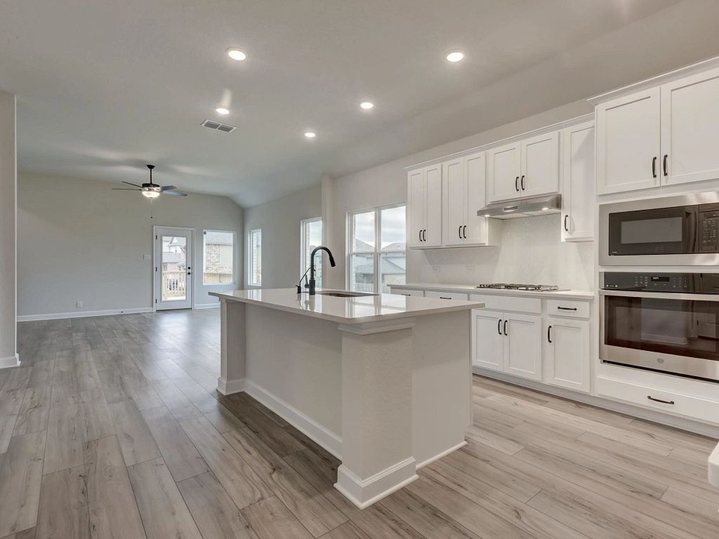 Arcadia Ridge - Sycamore Interior Image 5