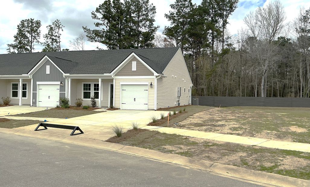 902 Dusk Drive (Palmetto)